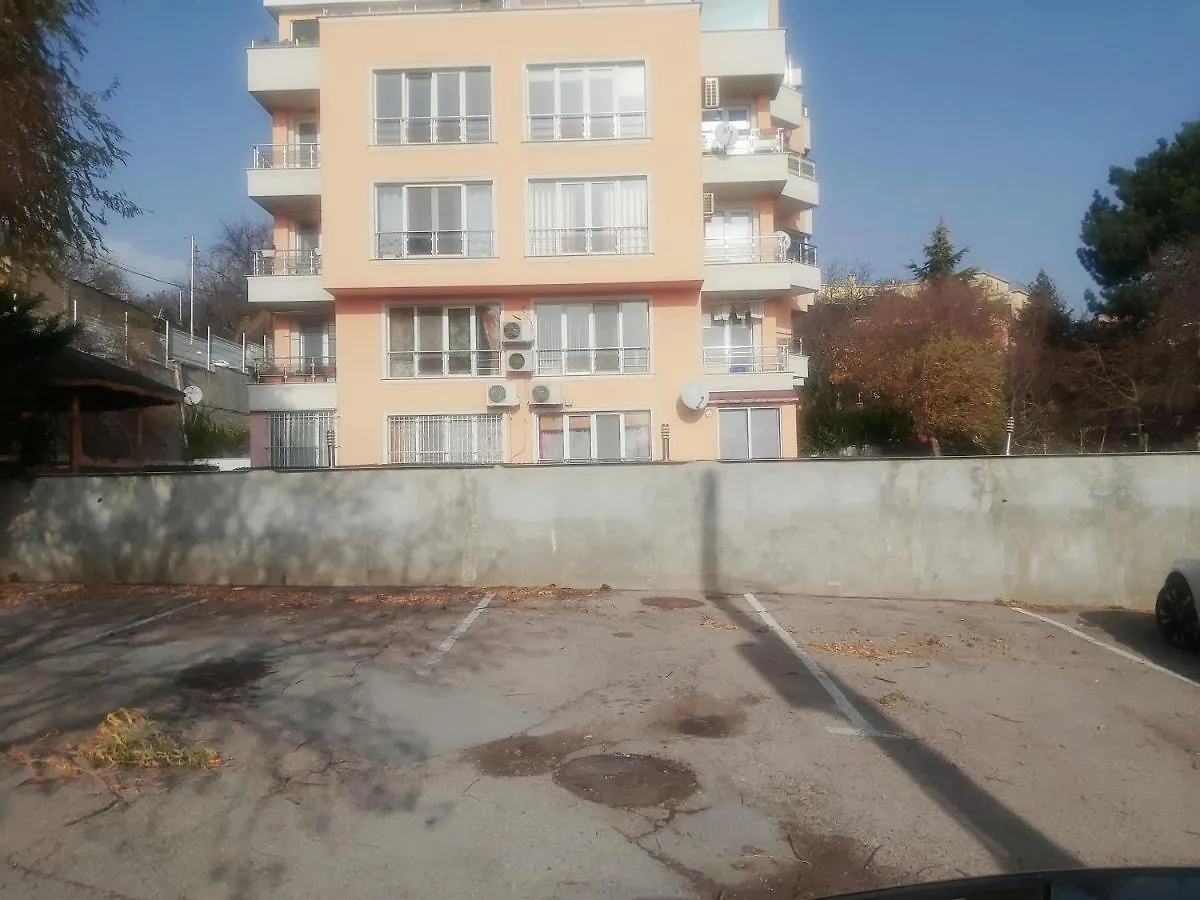 Saint Nicholas Varna Lovely 2 Bedroom Apartment With Sunny Garden Bułgaria